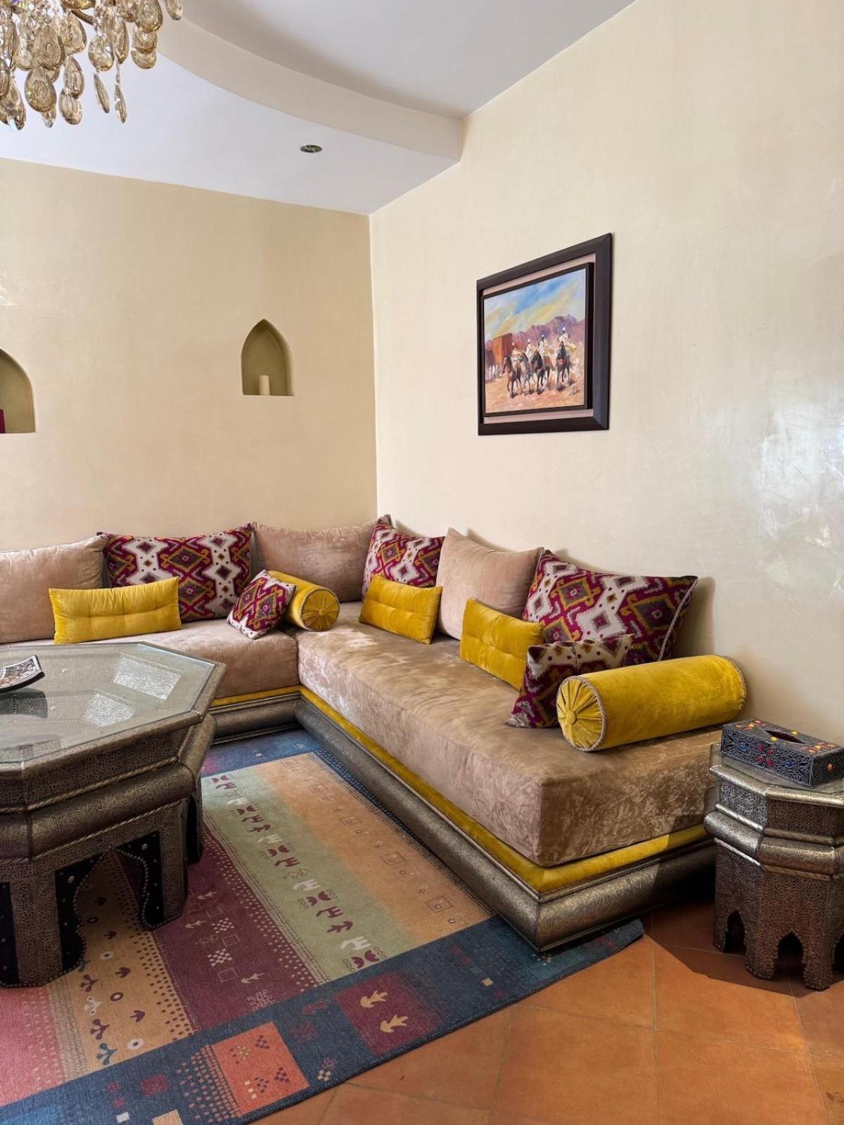 Appartement Authentic Style In Gueliz For Family *